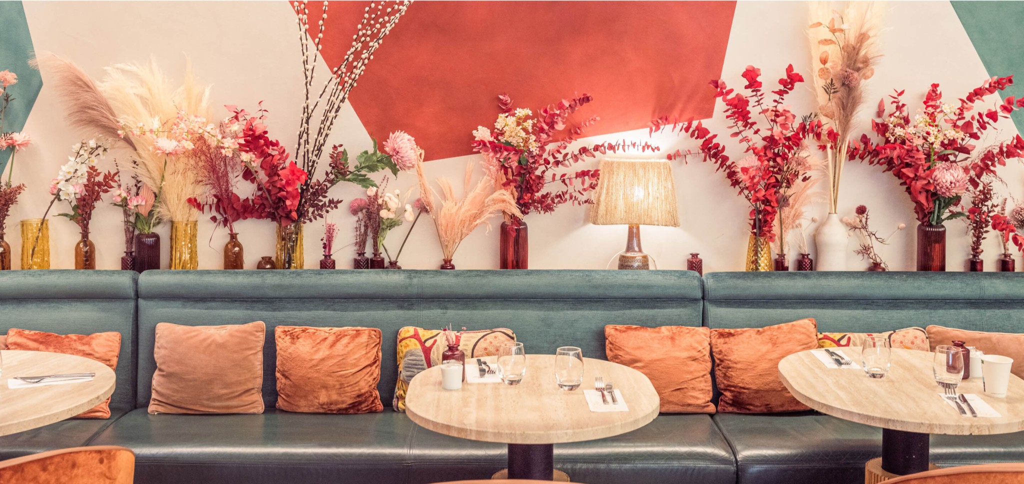 Γιατί όλοι λατρεύουν να πηγαίνουν στα beauty shops