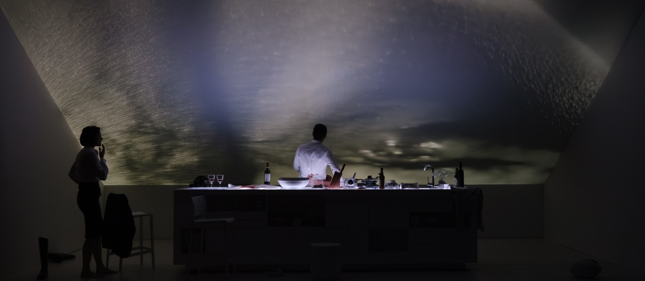 10 εμπειρίες που αξίζουν: Θέατρο, vintage shopping και μια απόδραση στο βουνό