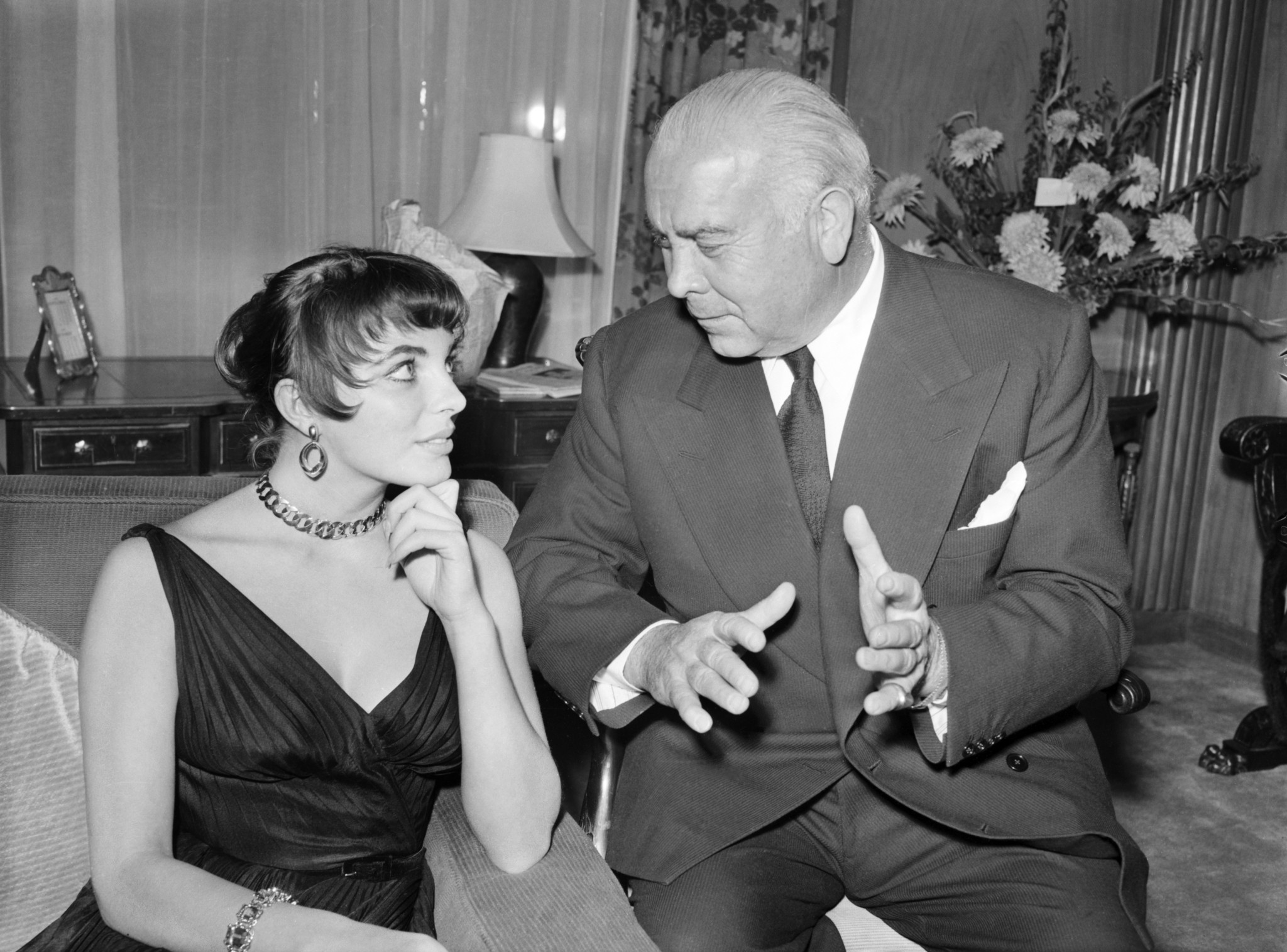 Σπύρος Σκούρας: Ο γιός ενός βοσκού από την Ηλεία που έγινε ο πρωτοπόρος παραγωγός ταινιών του Hollywood