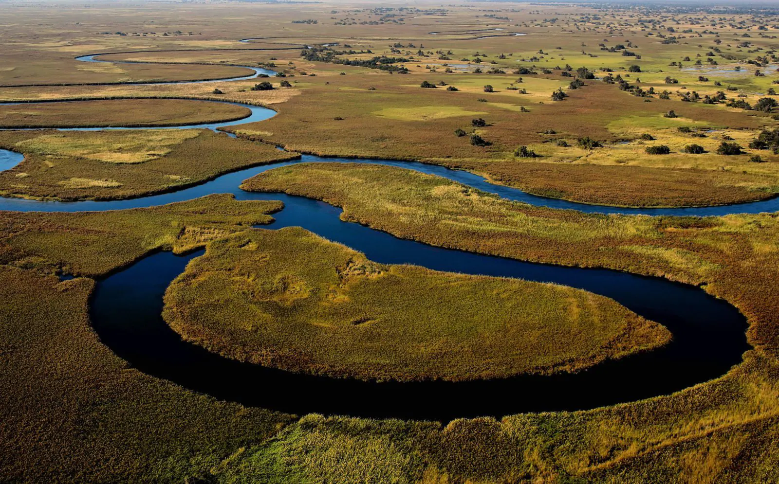 Ταξίδια με ιδιωτικά jet: Τα άγνωστα αεροδρόμια κορυφαίων προορισμών