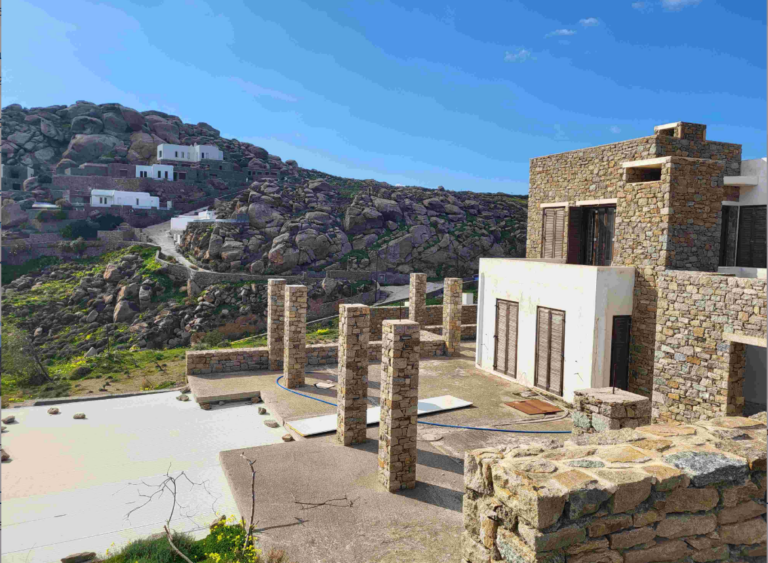 Πλειστηριασμοί: Η ώρα της κρίσης για μεγάλα βιομηχανικά ακίνητα και… Μύκονο (pics)