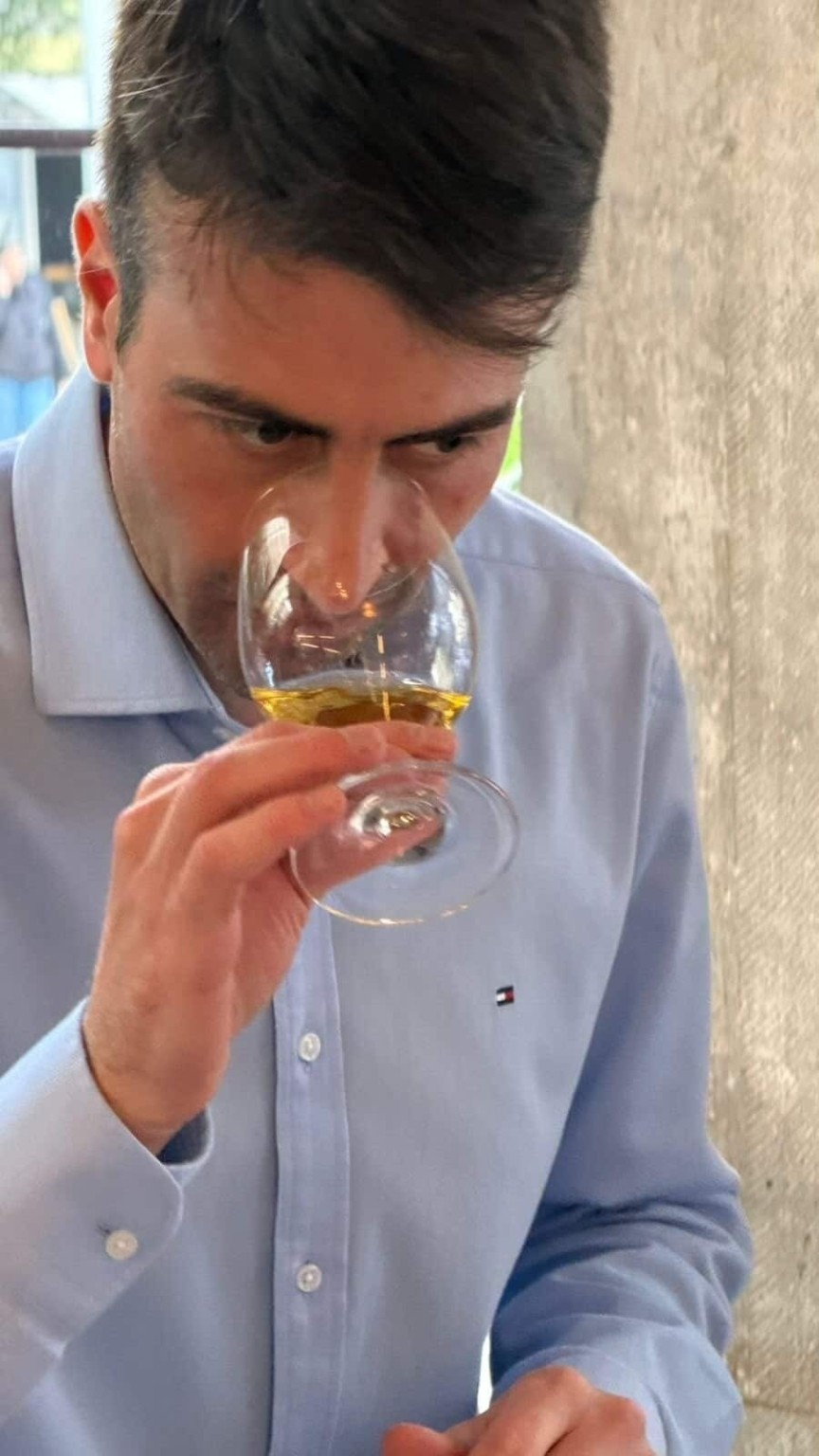 Ο Ελληνας σομελιέ που μυήθηκε όσο κανείς στα μυστικά του σάκε