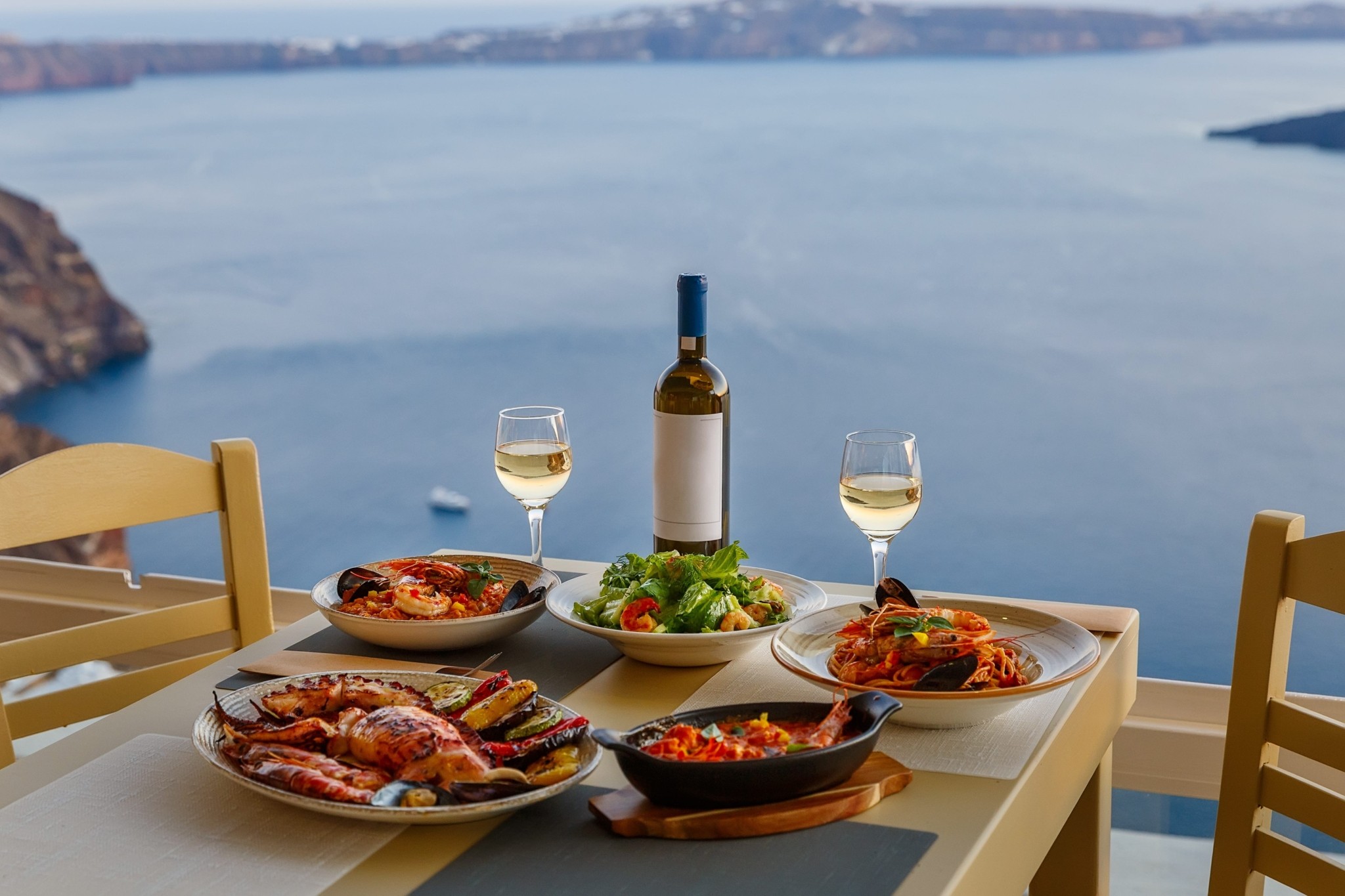 Πώς οι influencers ‘’σκότωσαν’’ τα μικρά μαγαζιά της γειτονιάς