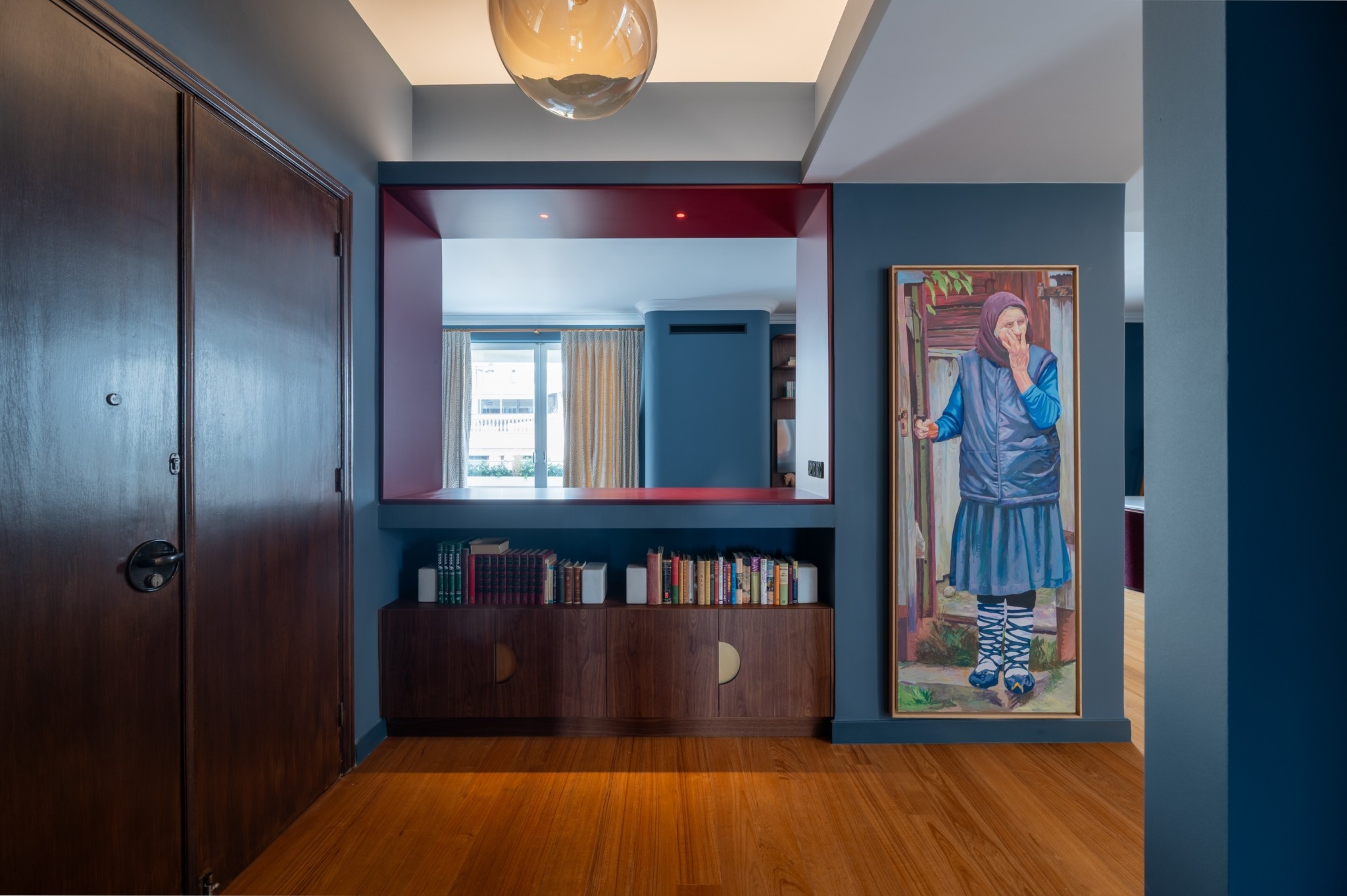 Κολωνάκι: Μια υπέροχη ανακαίνιση ρετιρέ σε πολυκατοικία του μεσοπολέμου