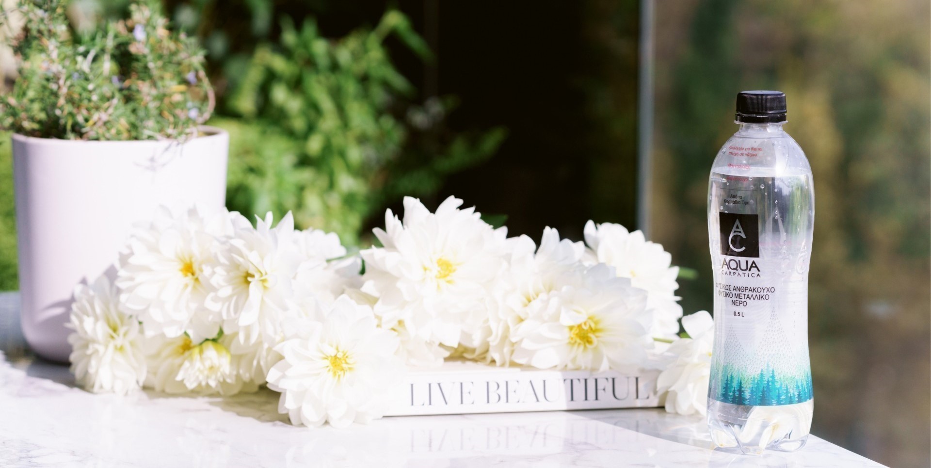 Η επιστήμη της ενυδάτωσης: τι χρειάζεται πραγματικά ο οργανισμός μας;