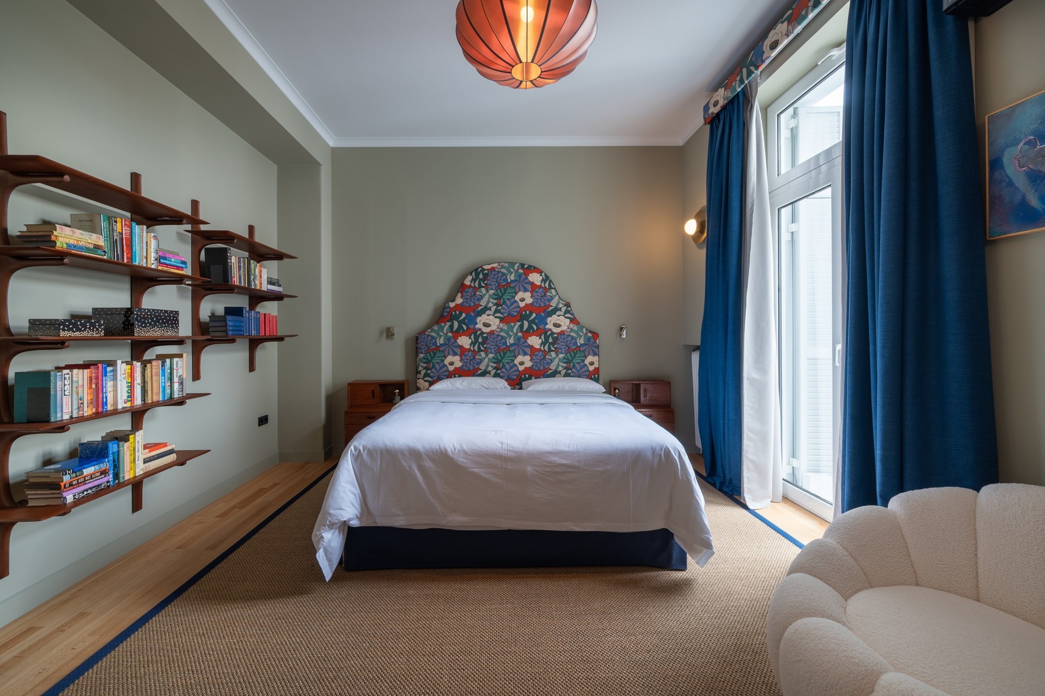 Κολωνάκι: Μια υπέροχη ανακαίνιση ρετιρέ σε πολυκατοικία του μεσοπολέμου