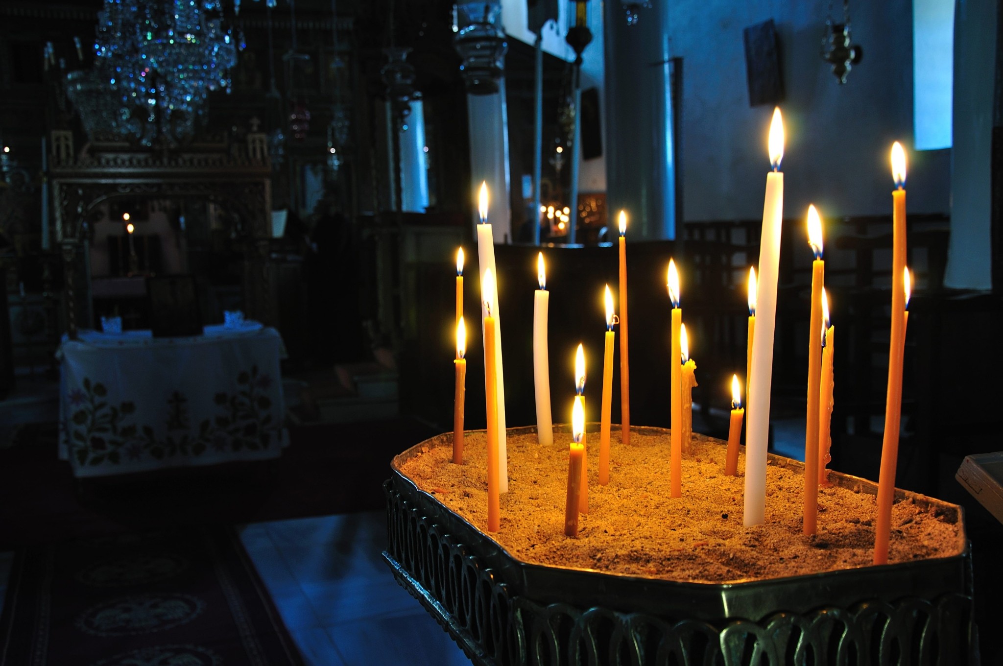 Πού ζουν οι περισσότεροι άθεοι σήμερα; Τα ποσοστά στην Ελλάδα