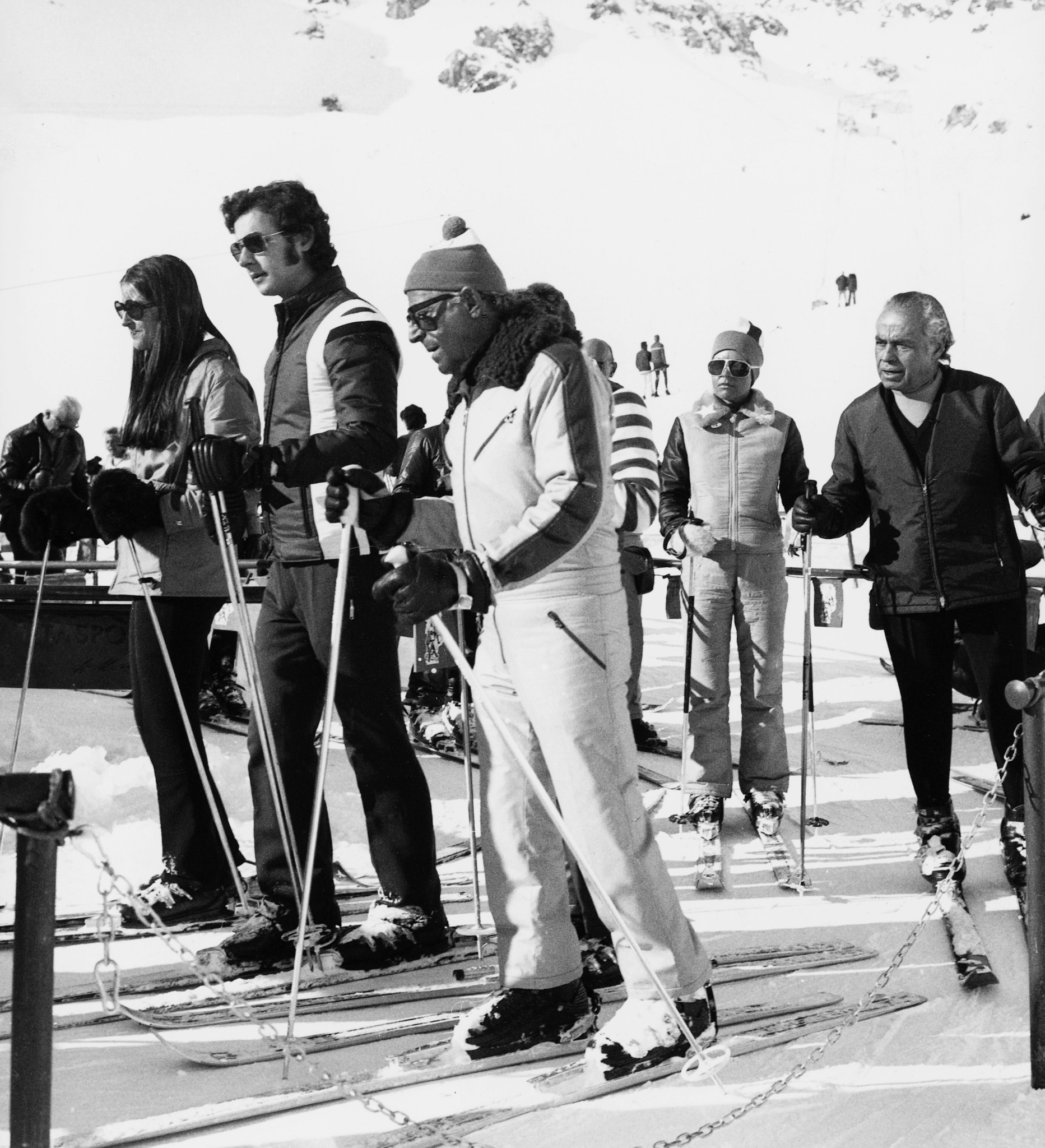 Σταύρος Νιάρχος: Η ζωή, οι γάμοι και η αυτοκρατορία του χρυσού Έλληνα