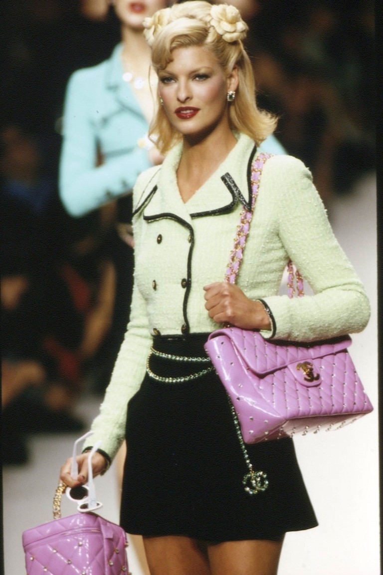 Vintage τσάντες Chanel: Οδηγός αγοράς, τιμών και αυθεντικότητας