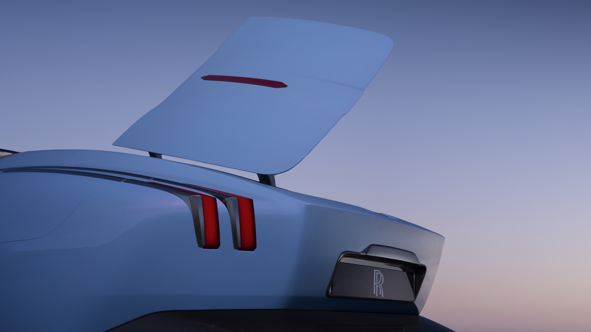 Διθέσια Rolls-Royce Nightingale: 100 κομμάτια των 8 εκατομμυρίων