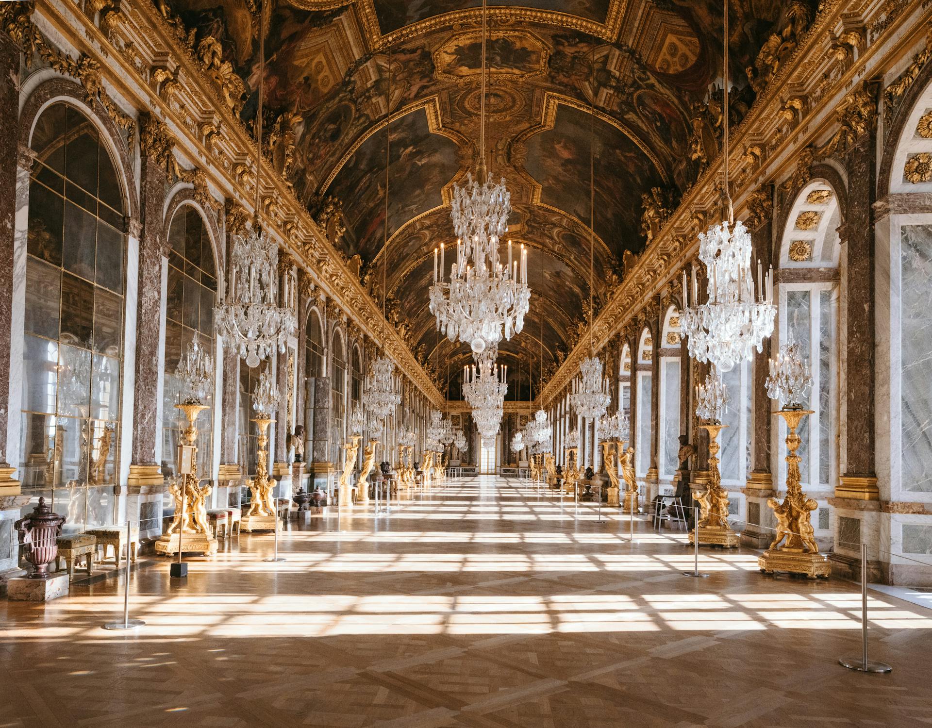 Le Grand Contrôle: Το πολυτελές ξενοδοχείο που βρίσκεται μέσα στις Βερσαλλίες