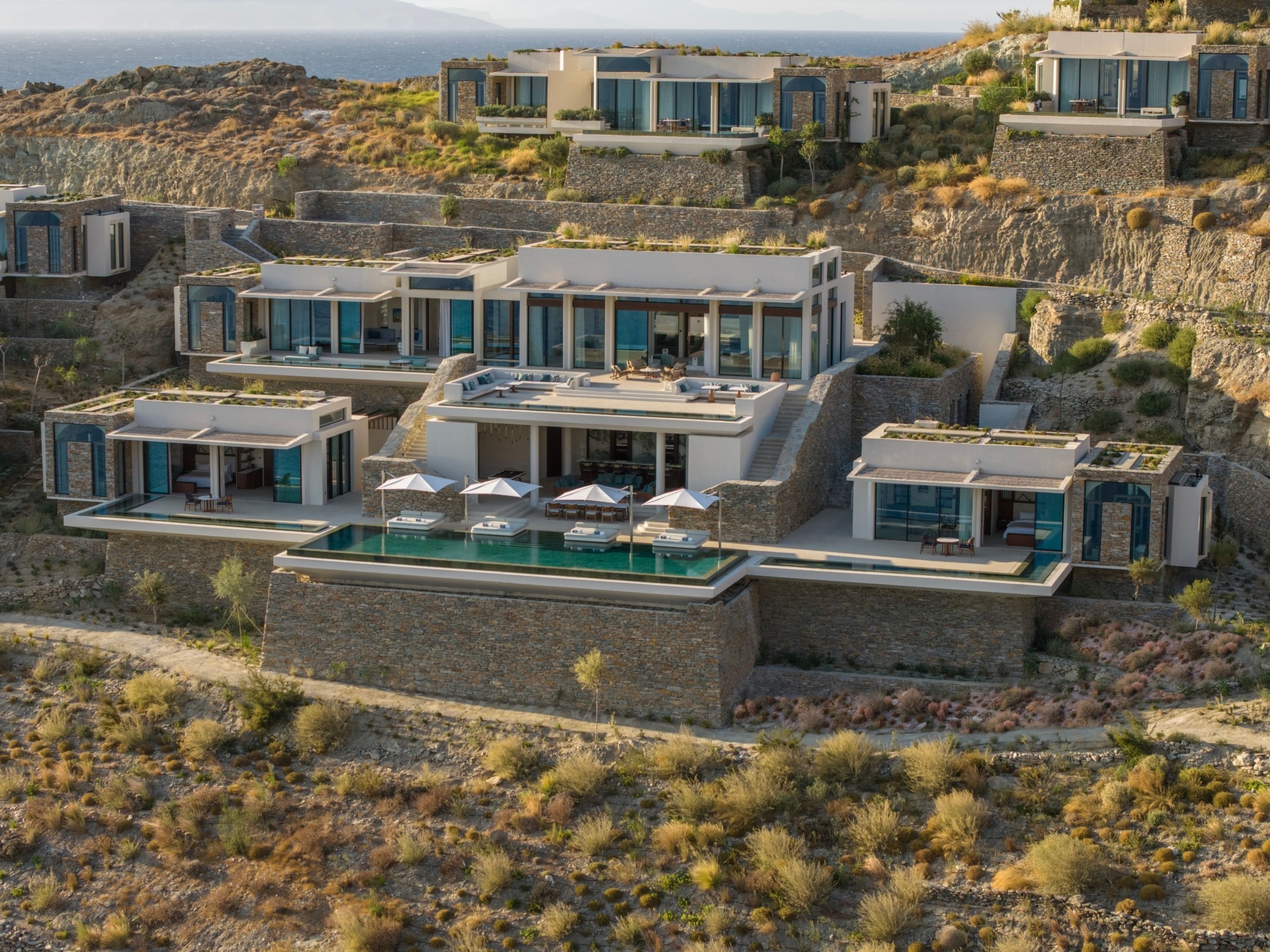 Το One & Only στη Τζια επιστρέφει ως ήσυχος και πολυτελής ναός ευζωίας