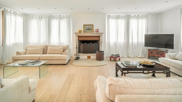 Πωλείται το ιδιωτικό νησί των Swarovski στη Βενετία 