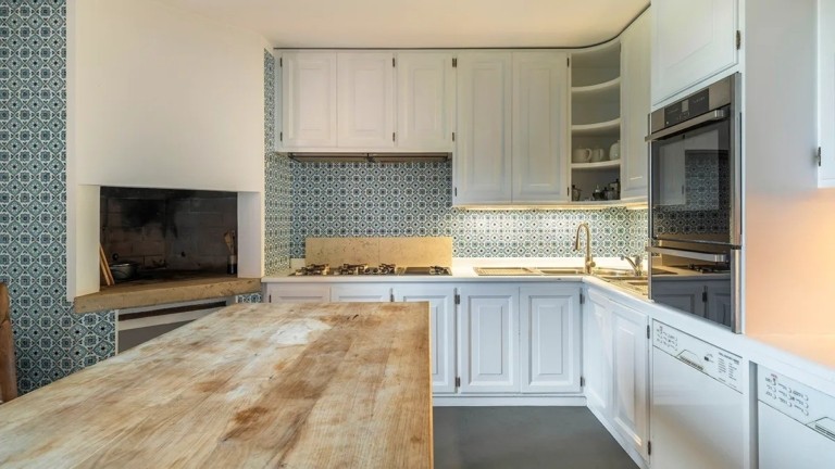 Πωλείται το ιδιωτικό νησί των Swarovski στη Βενετία 