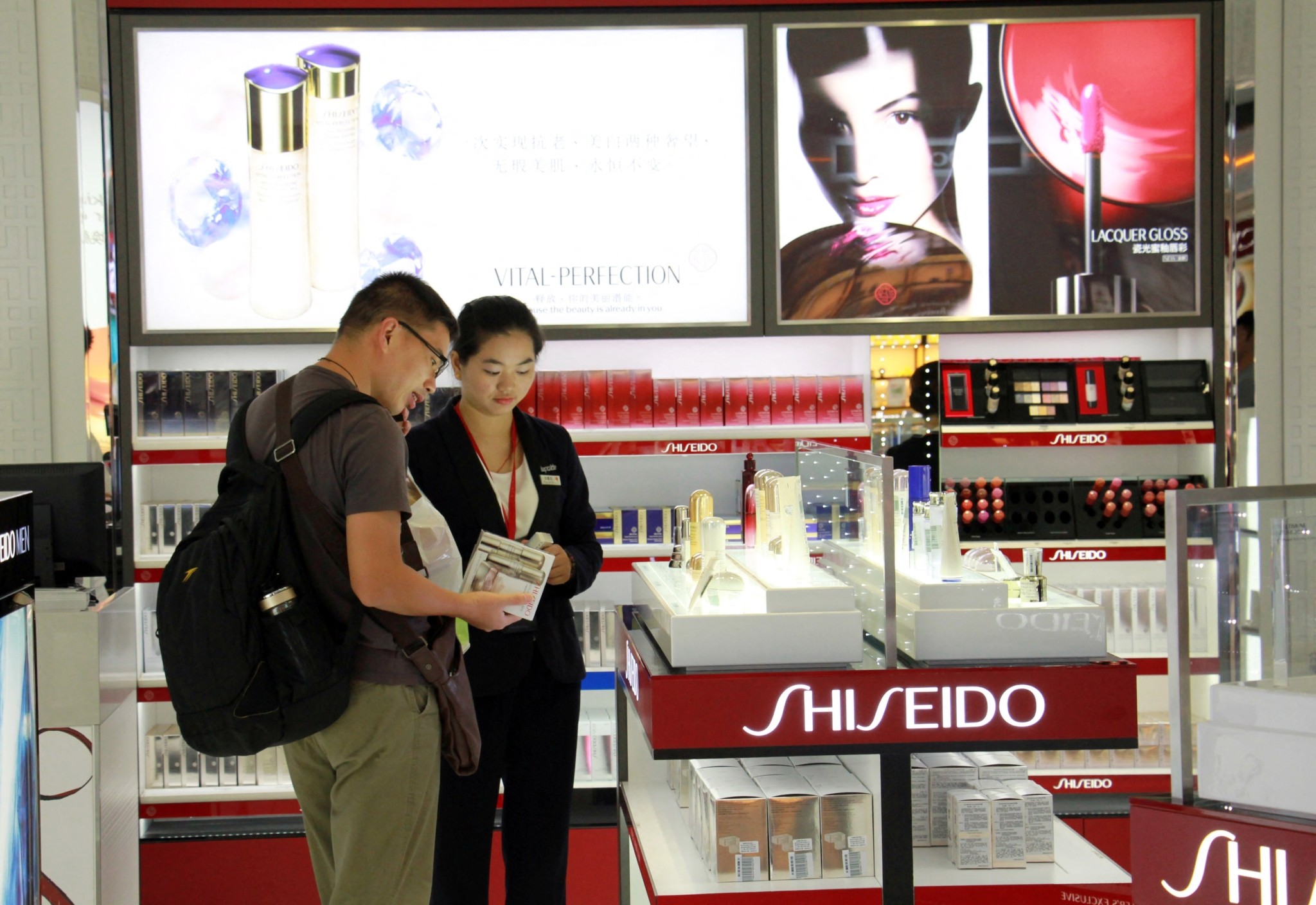 Shiseido: Γιατί ο πόλεμος στη Μέση Ανατολή την στρέφει σε φυτικά συστατικά