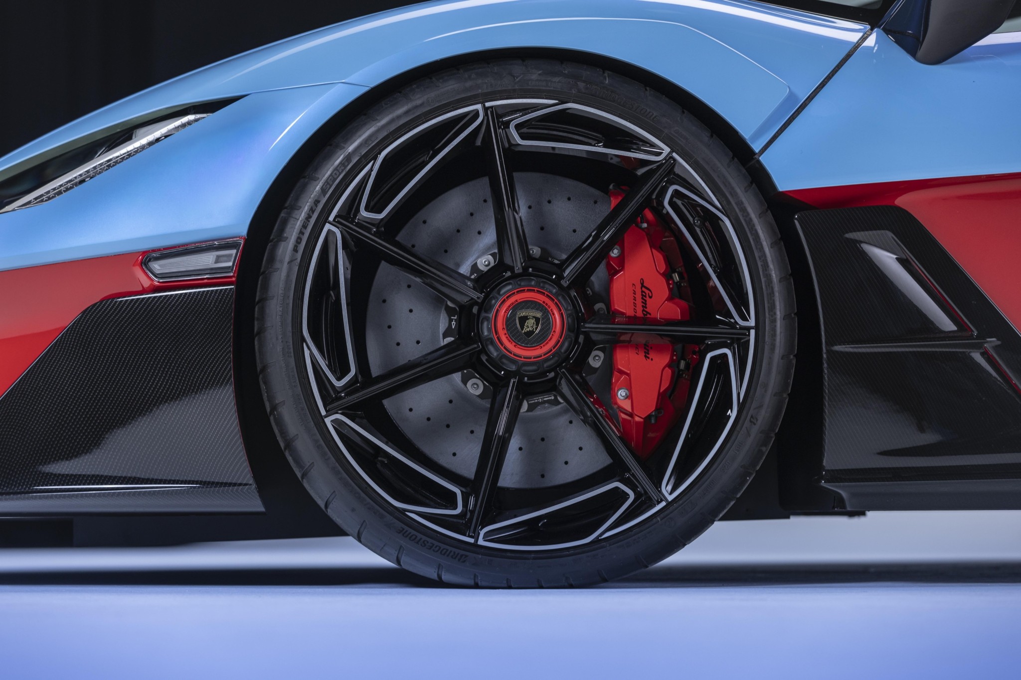 Η νέα συλλεκτική φαντασίωση της Lamborghini σε 15 μόνο κομμάτια