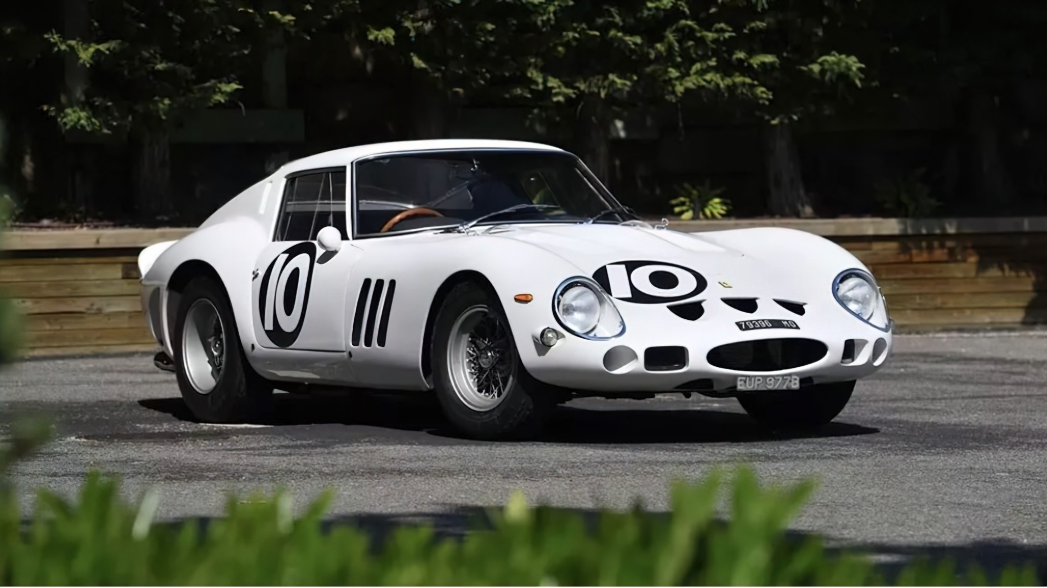 Χορός εκατομμυρίων στην αγορά των classic cars
