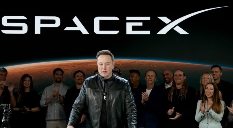 <div style="width:1px;height:1px"></div>Έλον Μασκ-SpaceX: Η μεγαλύτερη IPO στην Ιστορία δημιούργησε τον πρώτο τρισεκατομμυριούχο