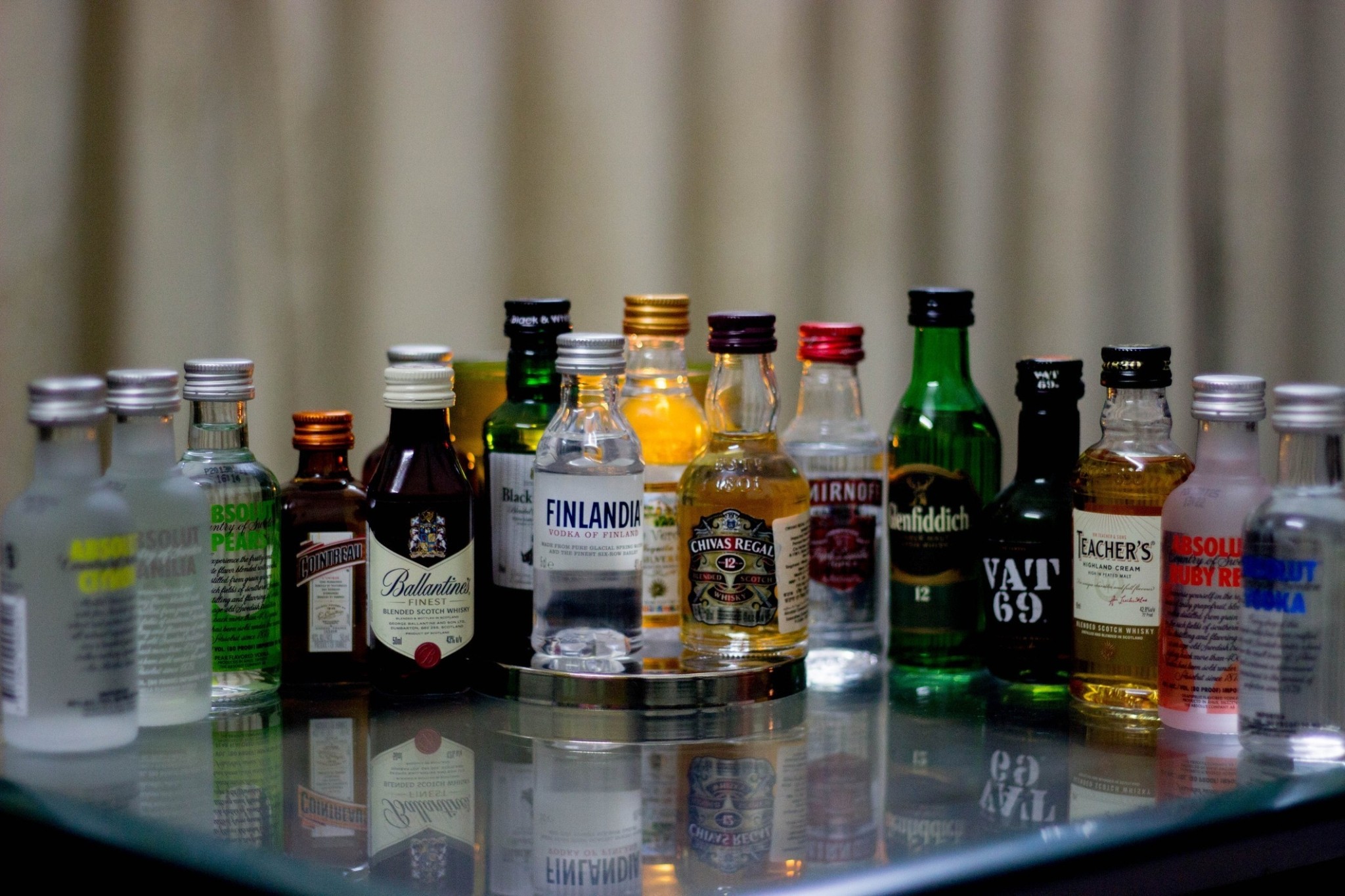 Ο άνθρωπος που έβαλε τα mini bar στα ξενοδοχεία