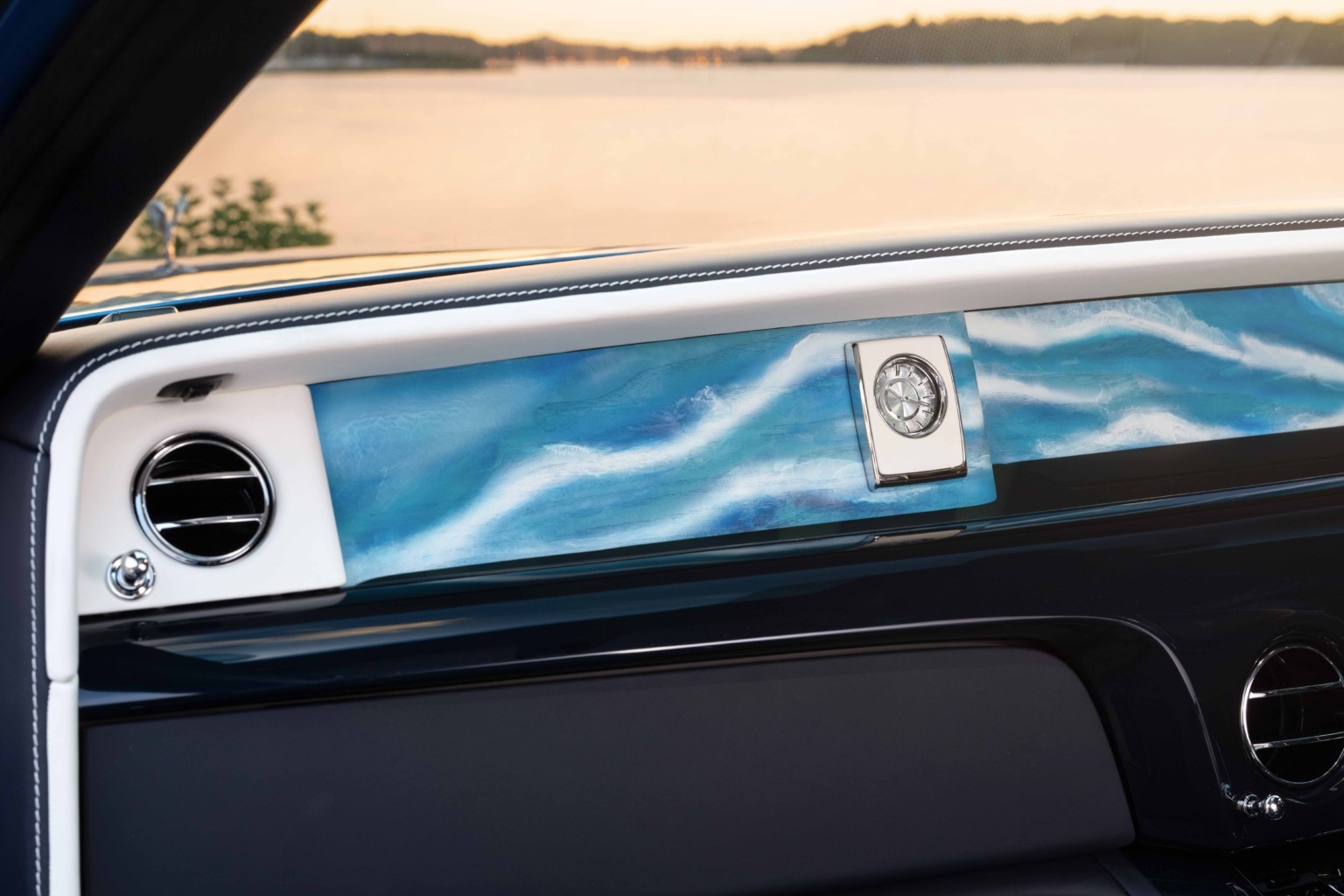 Rolls-Royce Phantom Regatta: Ενα γιοτ με τέσσερις τροχούς