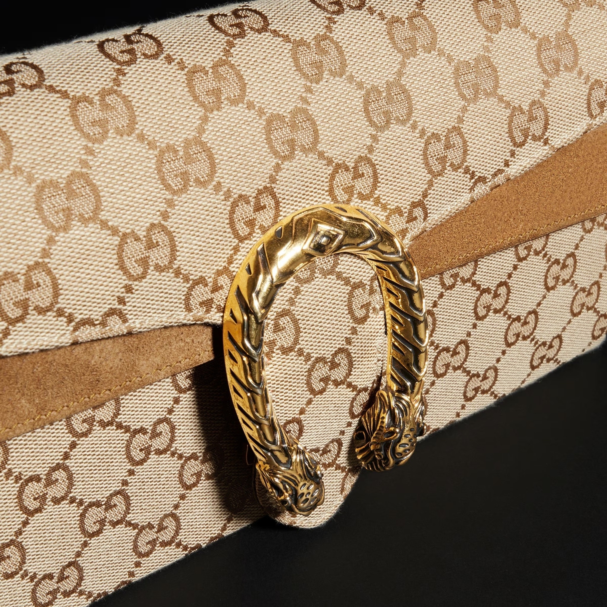 Gucci Dionysus: Η ιστορία πίσω από την τσάντα-μύθο