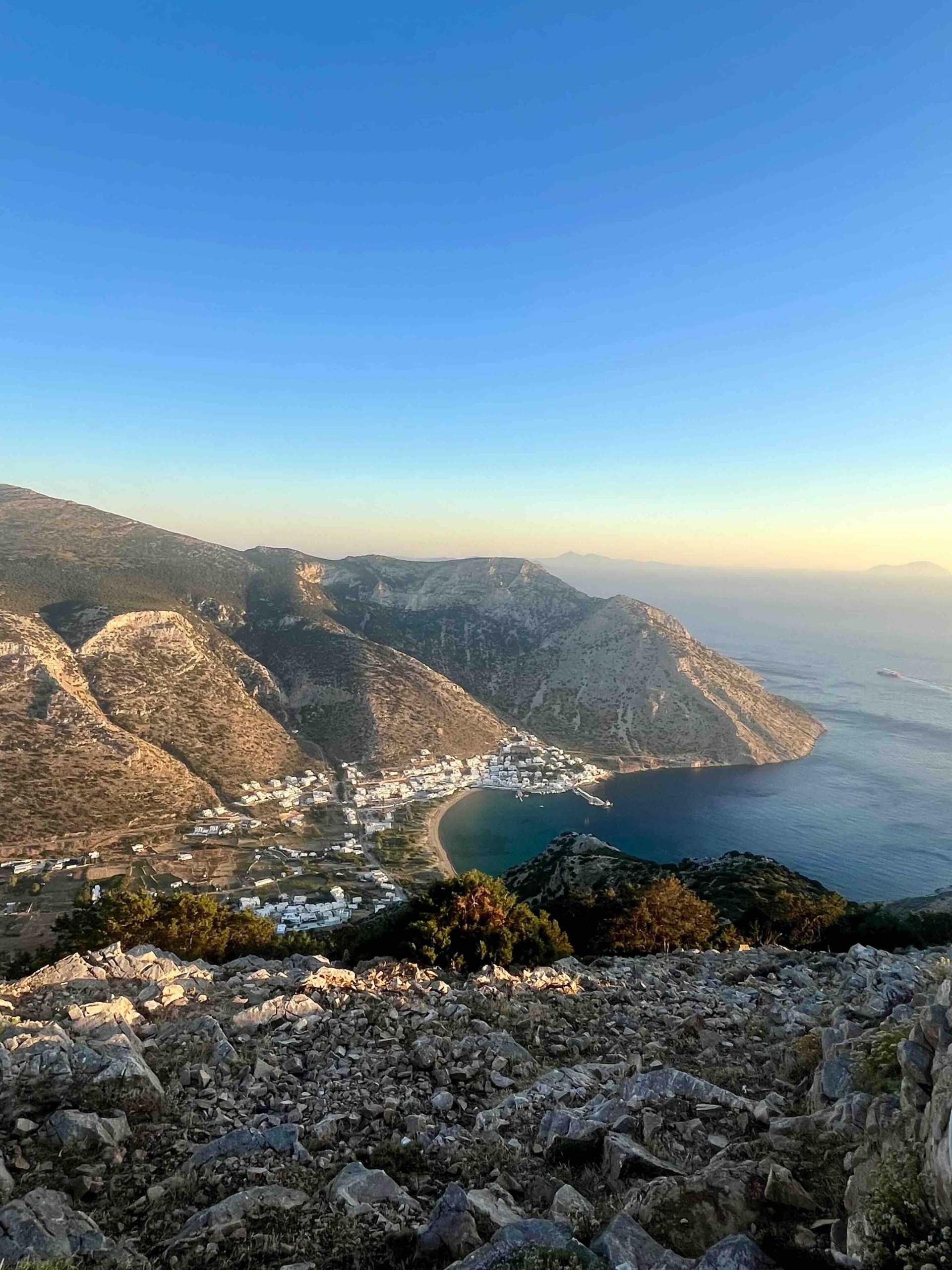 Σίφνος: Μια εμπειρία στο νησί που έχει τον τρόπο να σε φροντίζει