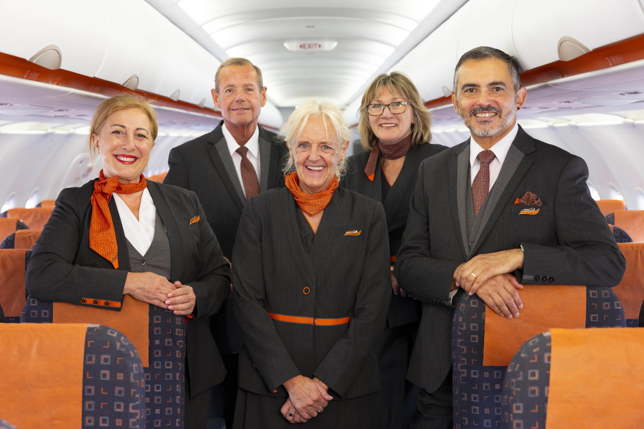 EasyJet: Υπερδιπλασιάζει το προσωπικό καμπίνας άνω των 50 ετών
