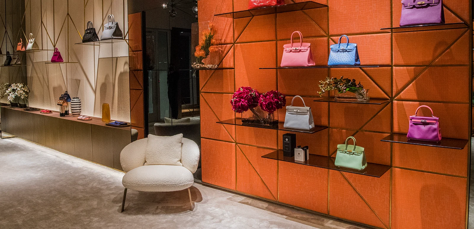 Hermès Birkin: Χάνει το στέμμα της η πιο δυσεύρετη τσάντα στον κόσμο;