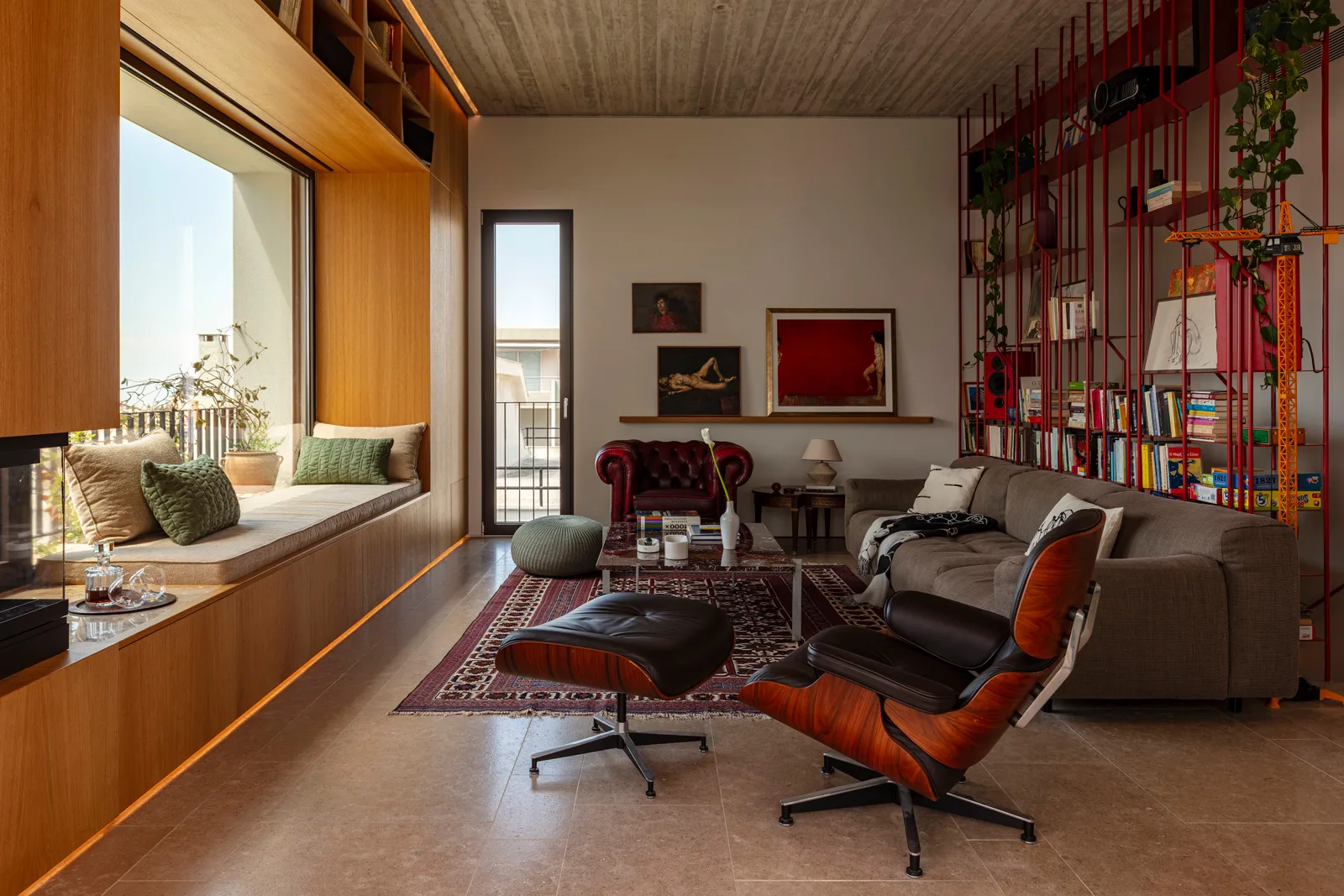 Οι ιστορίες πίσω από δύο design πολυκατοικίες στου Παπάγου