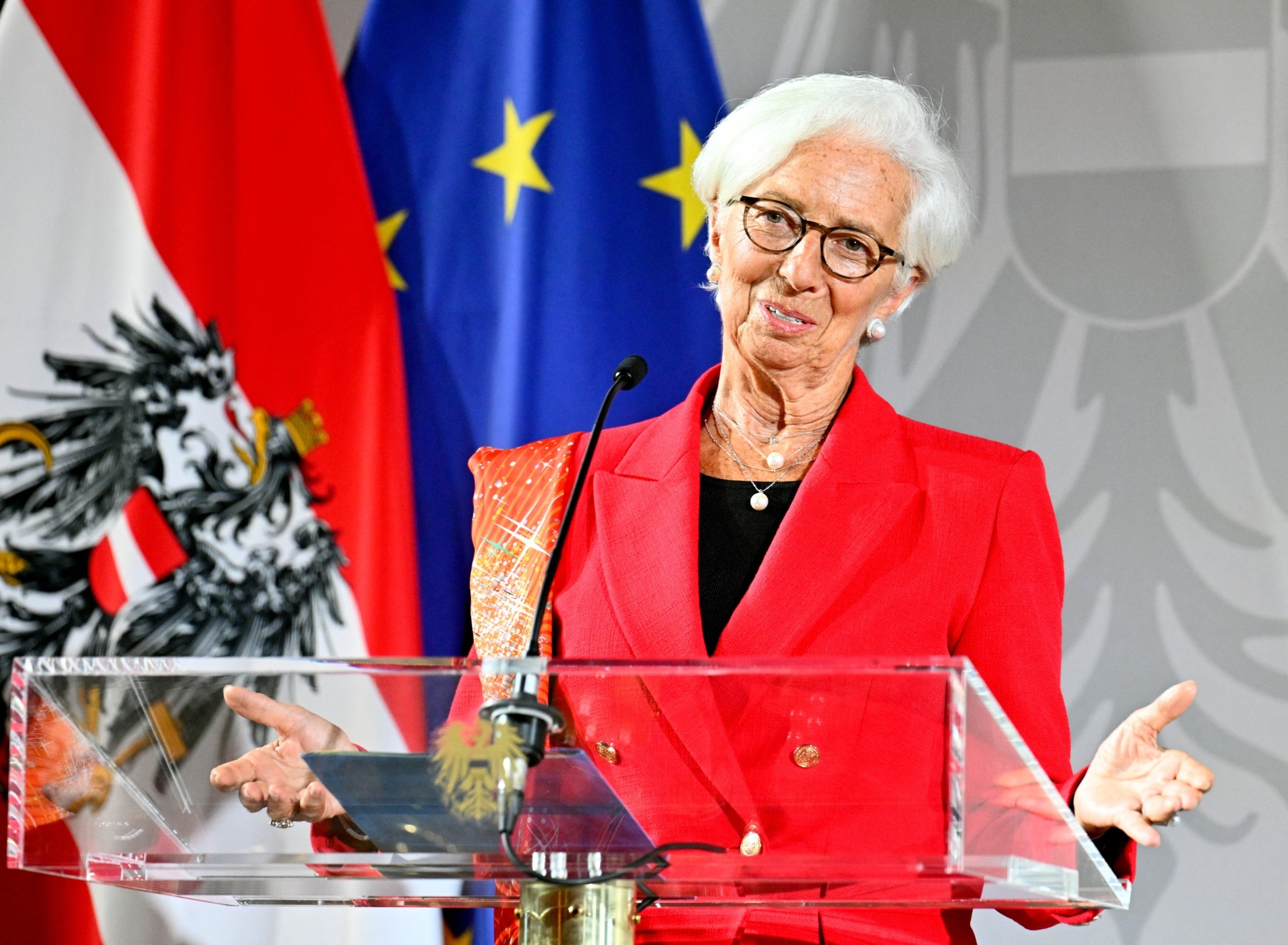 Κριστίν Λαγκάρντ: Το παρασκήνιο της εξόδου από την ΕΚΤ και η επόμενη κίνηση στη Γενεύη
