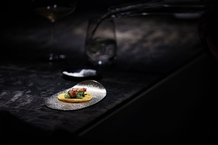 Gaggan Anand: Τρεις ώρες στο πιο ανατρεπτικό εστιατόριο της Ασίας