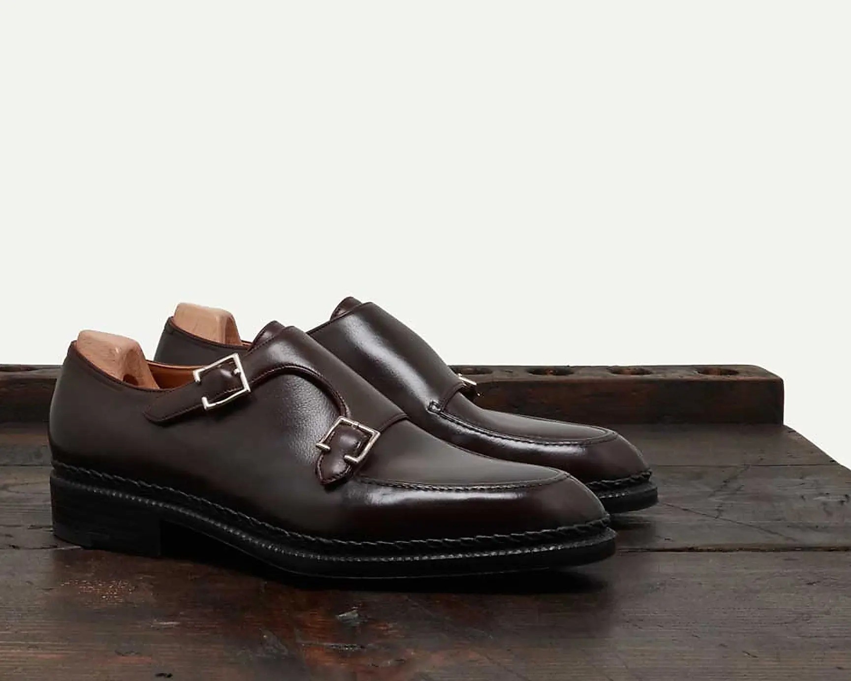 Bespoke παπούτσια: Μήνες αναμονής για ένα ζευγάρι που φτάνει μέχρι τα 10.000 ευρώ