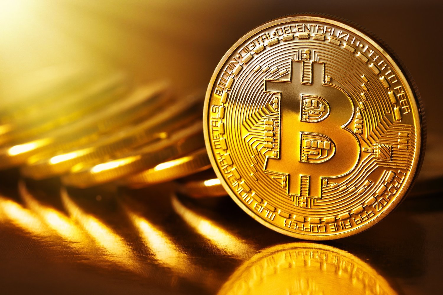 bitcoin auksas iš trezoro